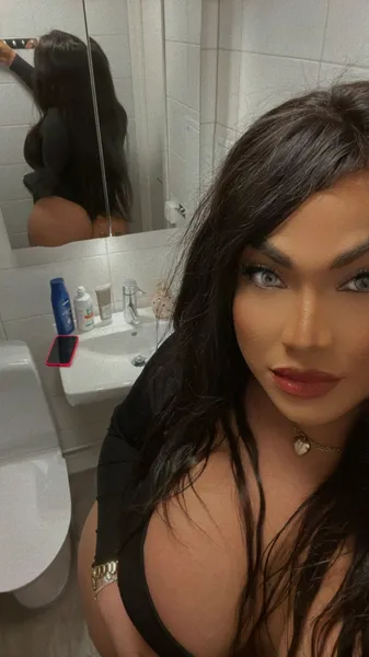 Escorts Miami, Florida carolinnemattson