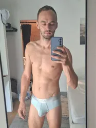 Escorts Madrid, Spain CharlieRushx