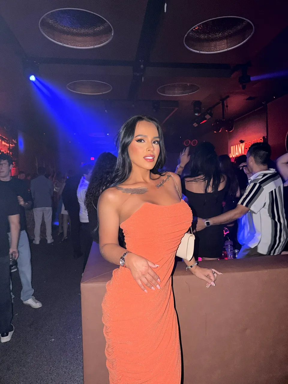 Escorts Miami, Florida Adina