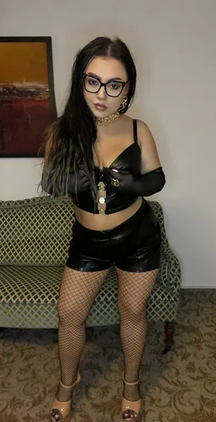 Escorts Bucharest, Romania Karla