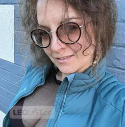 Escorts Grande Prairie, Alberta Sandra