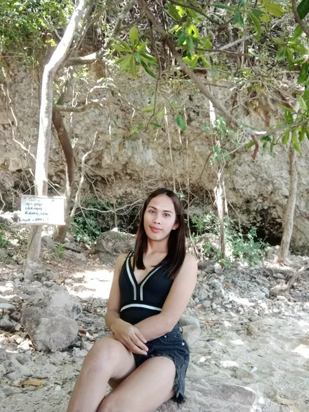 Escorts Manila, Philippines Jheah