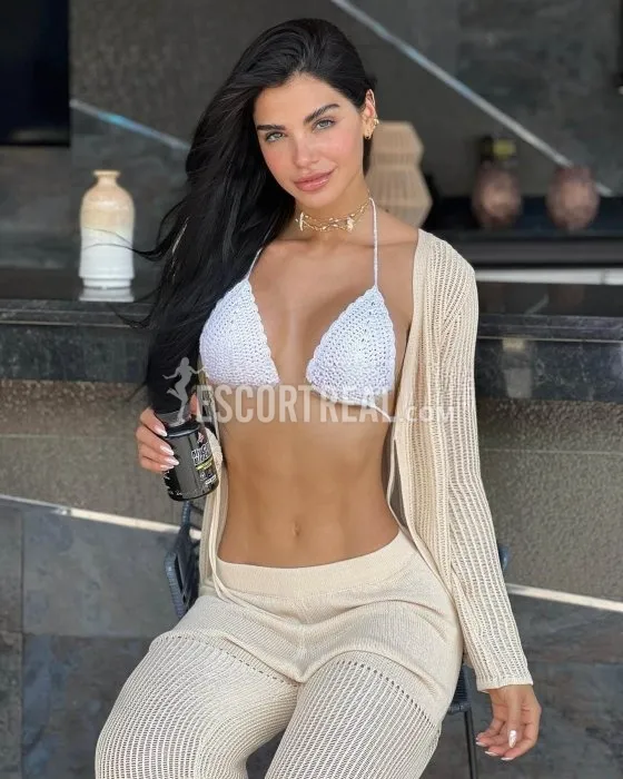 Escorts Rome, Italy (Suzanna, agency Escorts Italy)