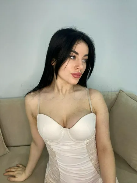 Escorts Chicago, Illinois Anastasiia Schaumburg, ORD