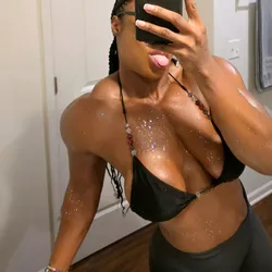 Body Rubs Chicago, Illinois Goddess Novara