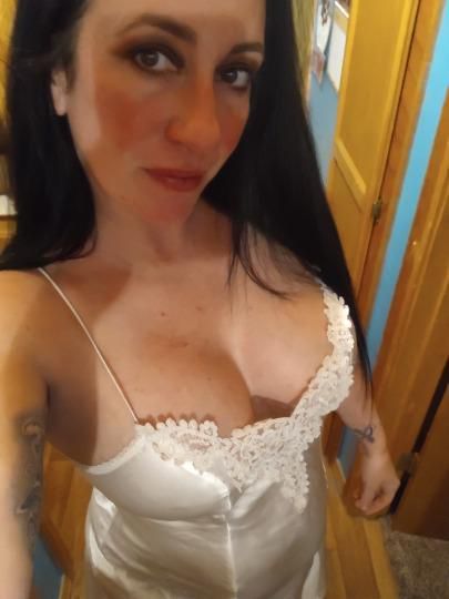 Escorts Boulder, Colorado Older woman Looking for car fun-Incall---Outcall and Video Selll--Live video Sexx