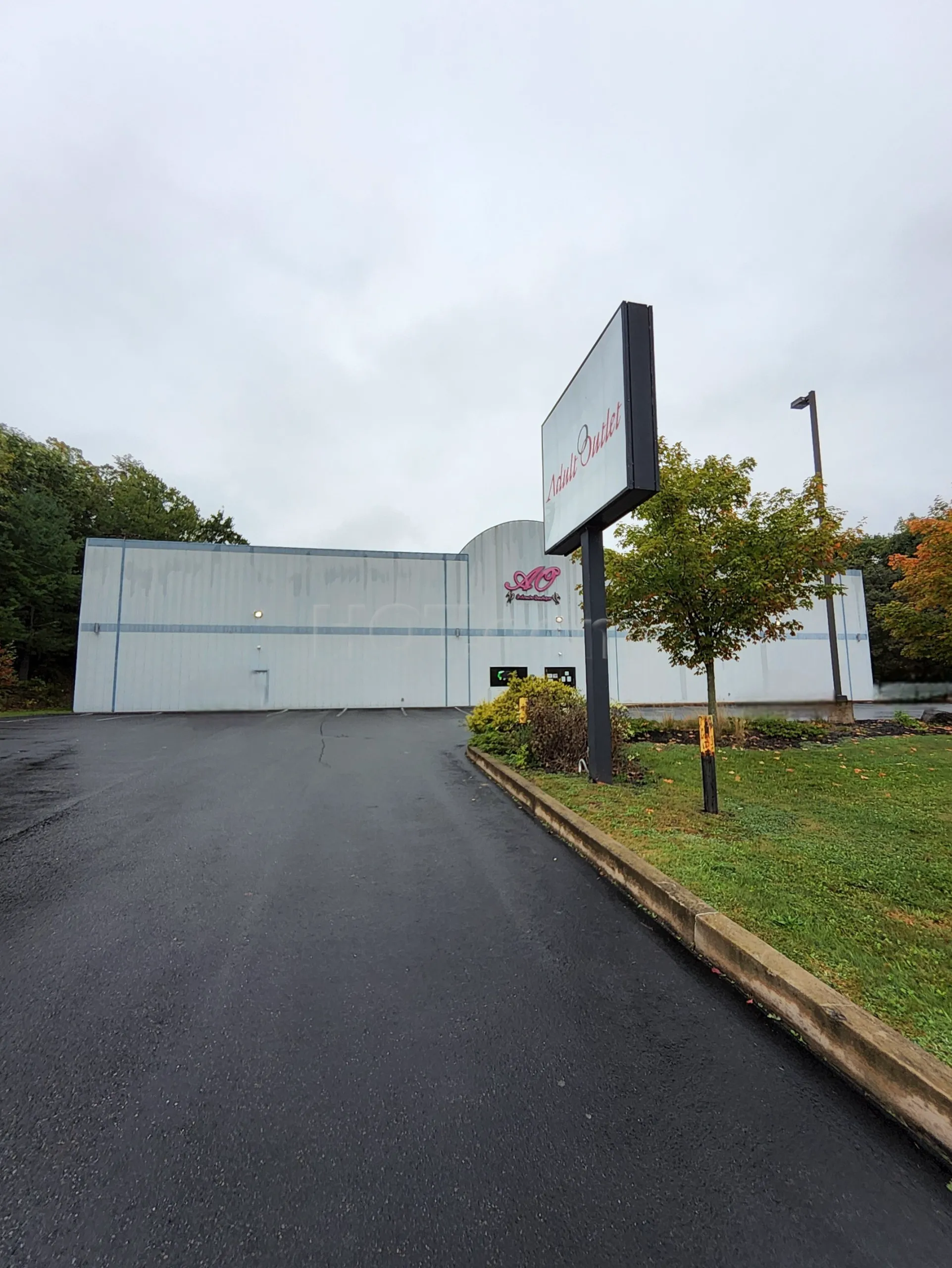 Dickson City, Pennsylvania Adult Outlet