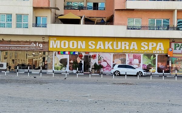 Massage Parlors Dubai, United Arab Emirates Moon Sakura Spa