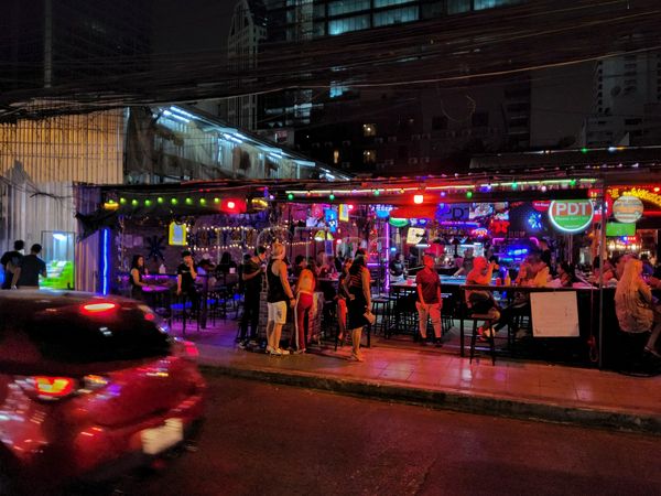 Beer Bar / Go-Go Bar Bangkok, Thailand Pdt Bar