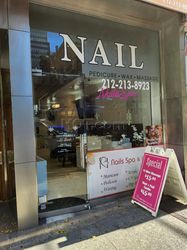 Manhattan, New York Nails Spa and Beyond