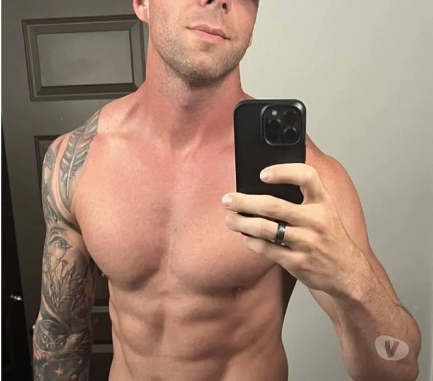 Escorts Southampton, England Relaxing massage services Male masseur telegram@pont1980