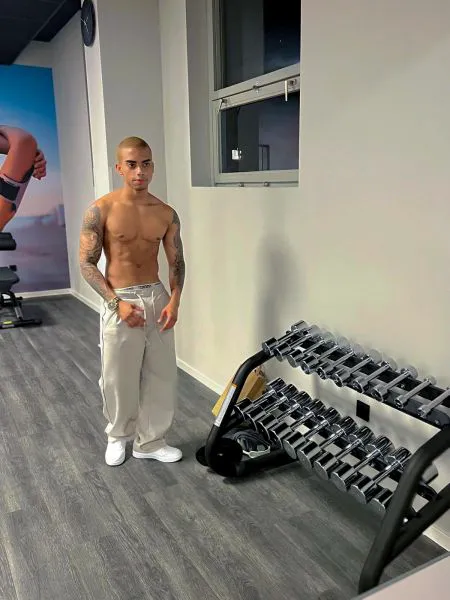 Escorts Amsterdam, Netherlands Addamms