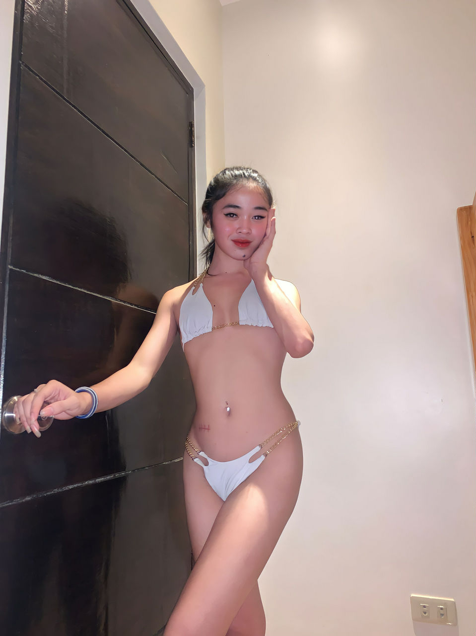 Escorts Manila, Philippines Bethanie sxy