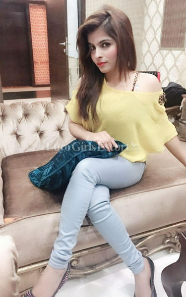 Escorts Abu Dhabi, United Arab Emirates Shiza Independent Indian