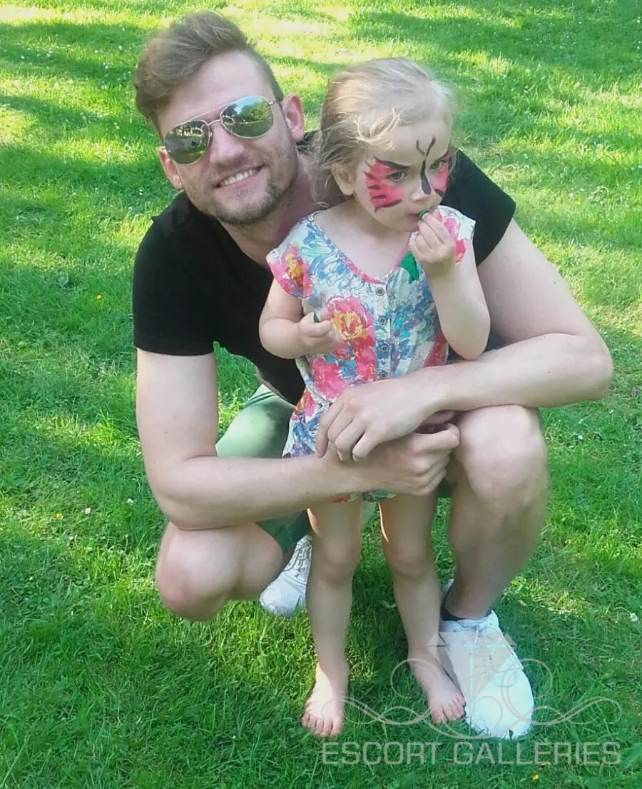 Escorts Bielefeld, Germany null