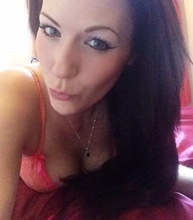Escorts Chelmsford, England (faith high-class English escort to visit you in Essex and Suffolk)