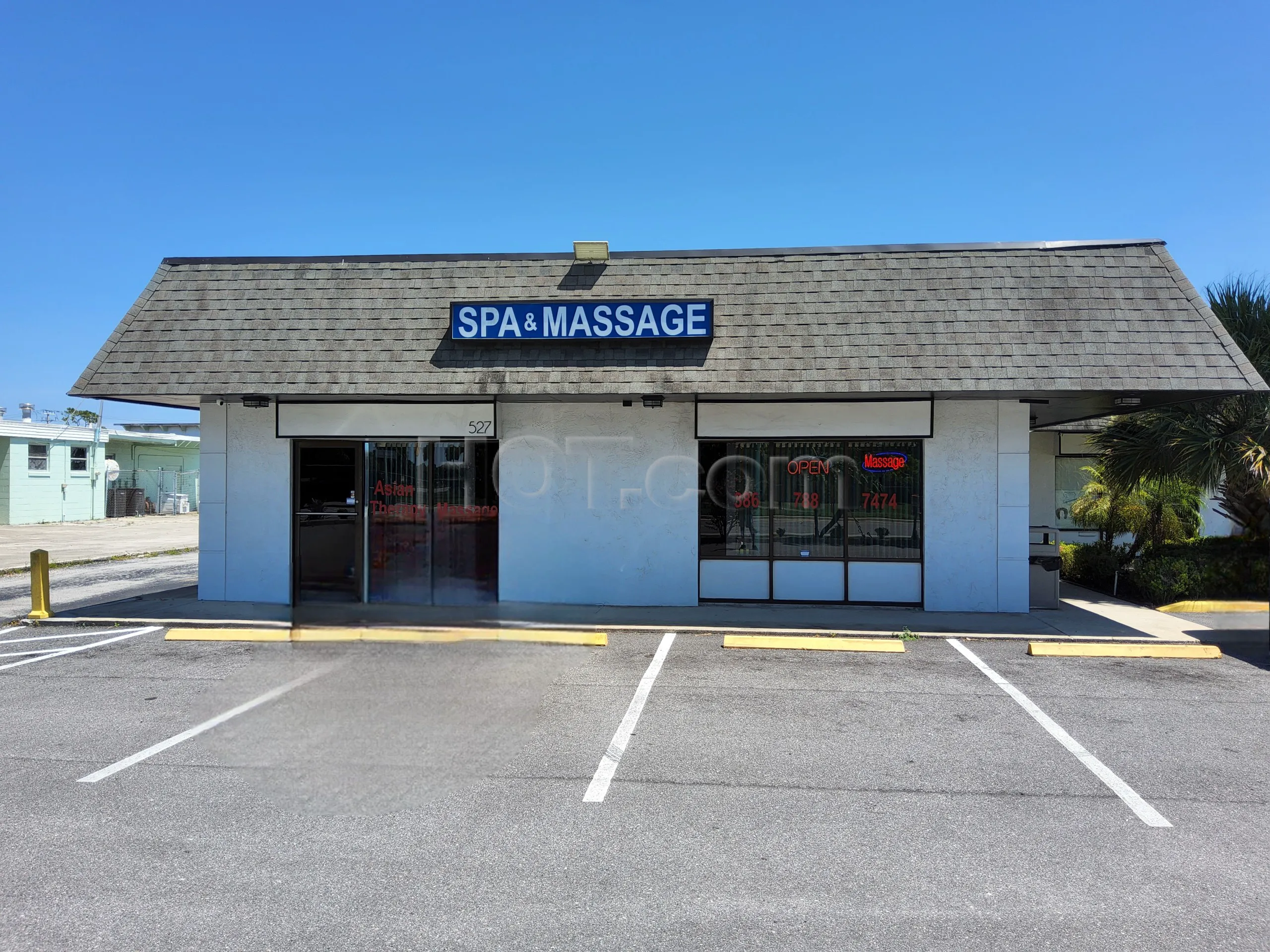 Daytona Beach, Florida Shinning Spa