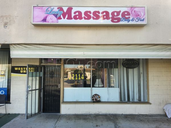 Massage Parlors Hawaiian Gardens, California Lucky Massage