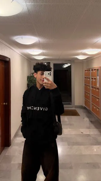 Escorts Paris, France TWINK_latinnn