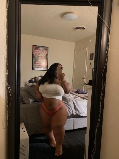 Escorts Staten Island, New York 😘 Yes !!!..Im + Middet Beauty Queen Fat Busty And Big Ass Nasty , Freak & Sneak Discreet Fun Lets Play💋InCall/OutCall Carfun💥Available /