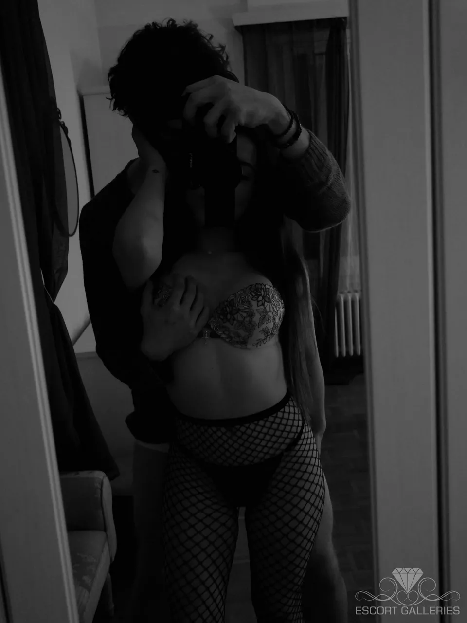 Escorts Geneva, Switzerland Sofia Mike