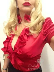 Escorts Dusseldorf, Germany Maitresse Bizarre