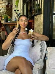 Escorts Nepean, Ontario Lilly