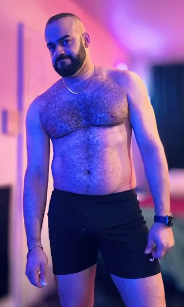 Escorts New York City, New York XLhairyman