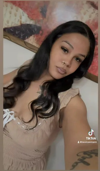 Escorts San Bernardino, California LEAH