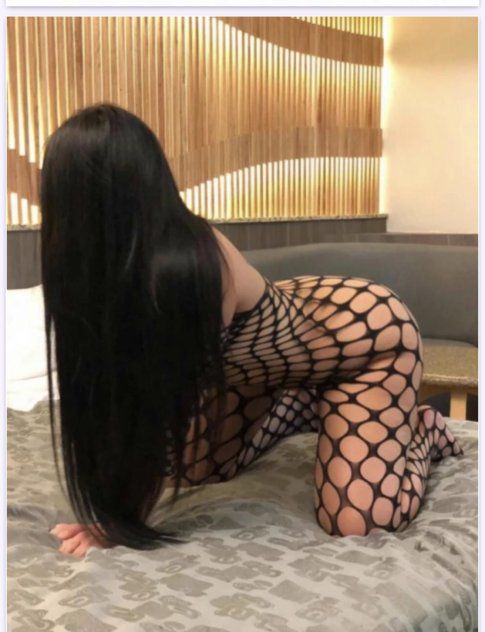 Escorts Reno, Nevada 🤤👸🏻🇨🇴 Sweet Colombian with a natural body🍆💦👅