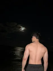 Escorts New York City, New York Ren_Massage