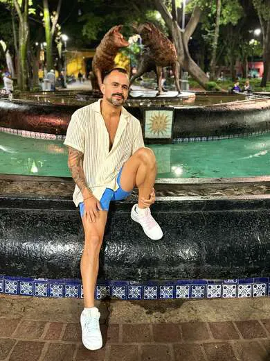 Escorts New York City, New York Come Curious, Leave a puddle!