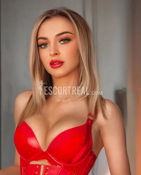 Escorts Berkshire, England (Adela young blonde partygirl incall or outcall W)