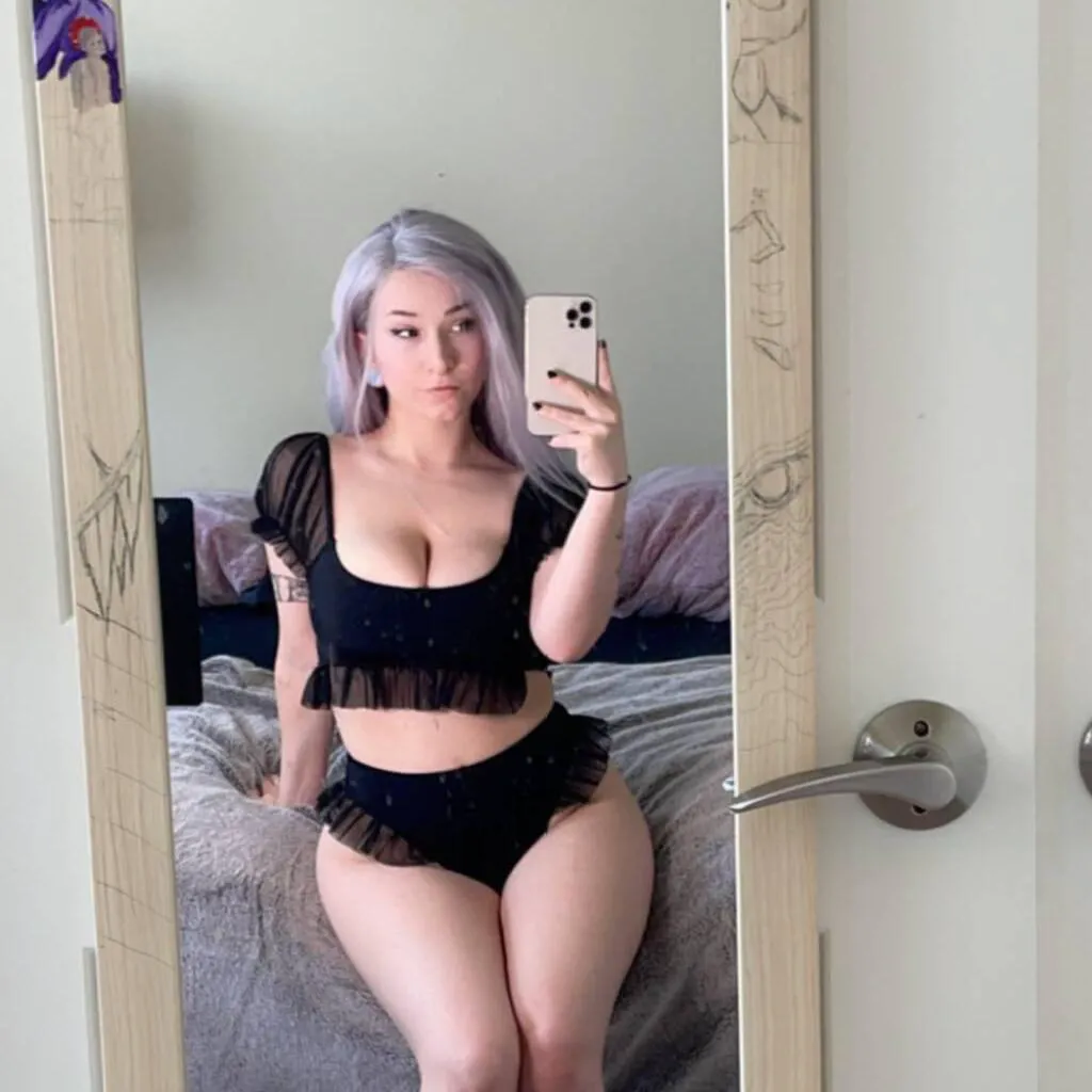 Escorts Greater Sudbury, Ontario Kelly | i also provide incall and outcall service