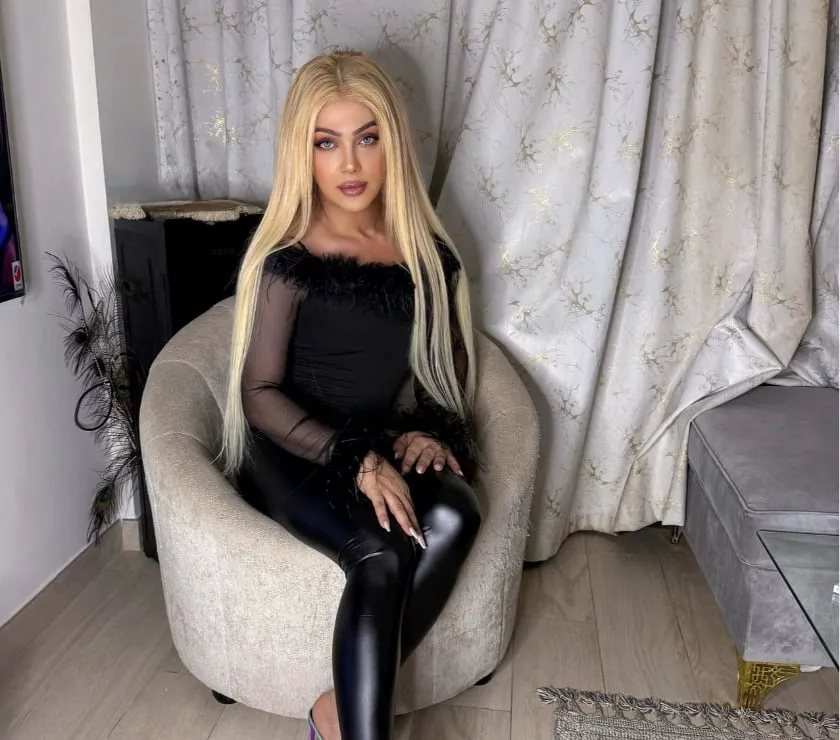 Escorts Leicester, England Anantha Trans laidy boy only top dominatrix