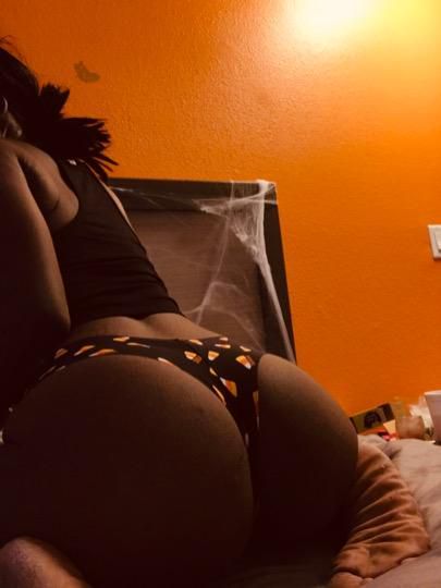 Escorts Queens, New York 3 kittens come party with us in queens two girl specials