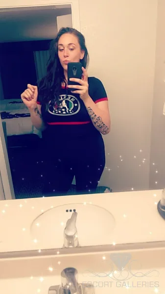 Escorts Denver, Colorado Bella