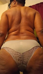Escorts Portsmouth, Virginia Lady Vee awaits offering the upscale tranny treat!