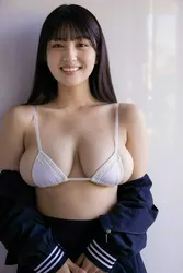 Escorts Guangzhou, China Ana( Oil Massage)