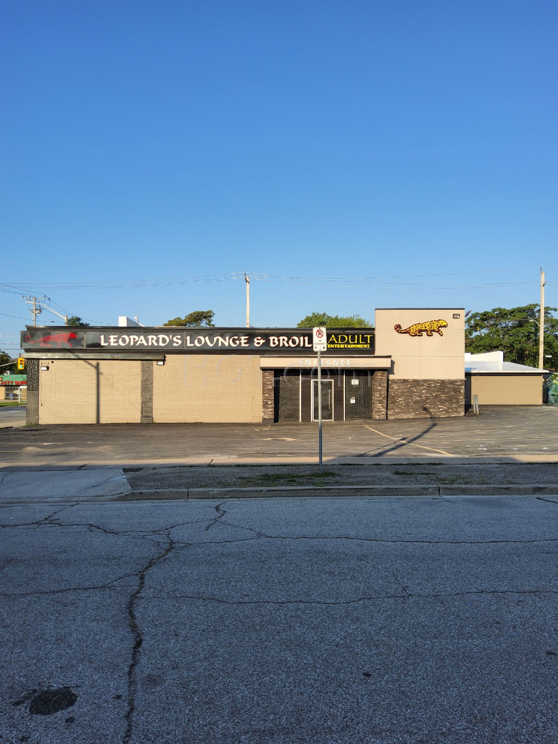 Windsor, Ontario Leopards Lounge