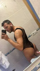 Escorts Madrid, Spain Latin_Bottxm