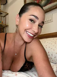 Escorts Rockford, Illinois Hot 💦Pretty🥵 Mary 🍑 text my number I’m down to have fun🍆