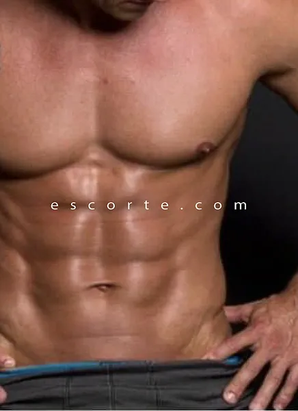 Escorts Paris, France MasseurAcupuncteur