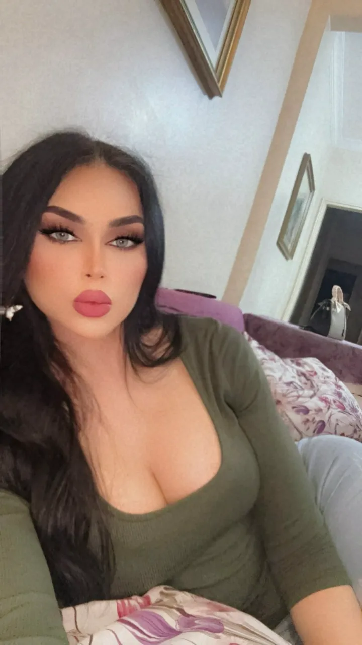 Escorts Istanbul, Turkey arabic haneen' حنين شيميل اسطنبول عربيه