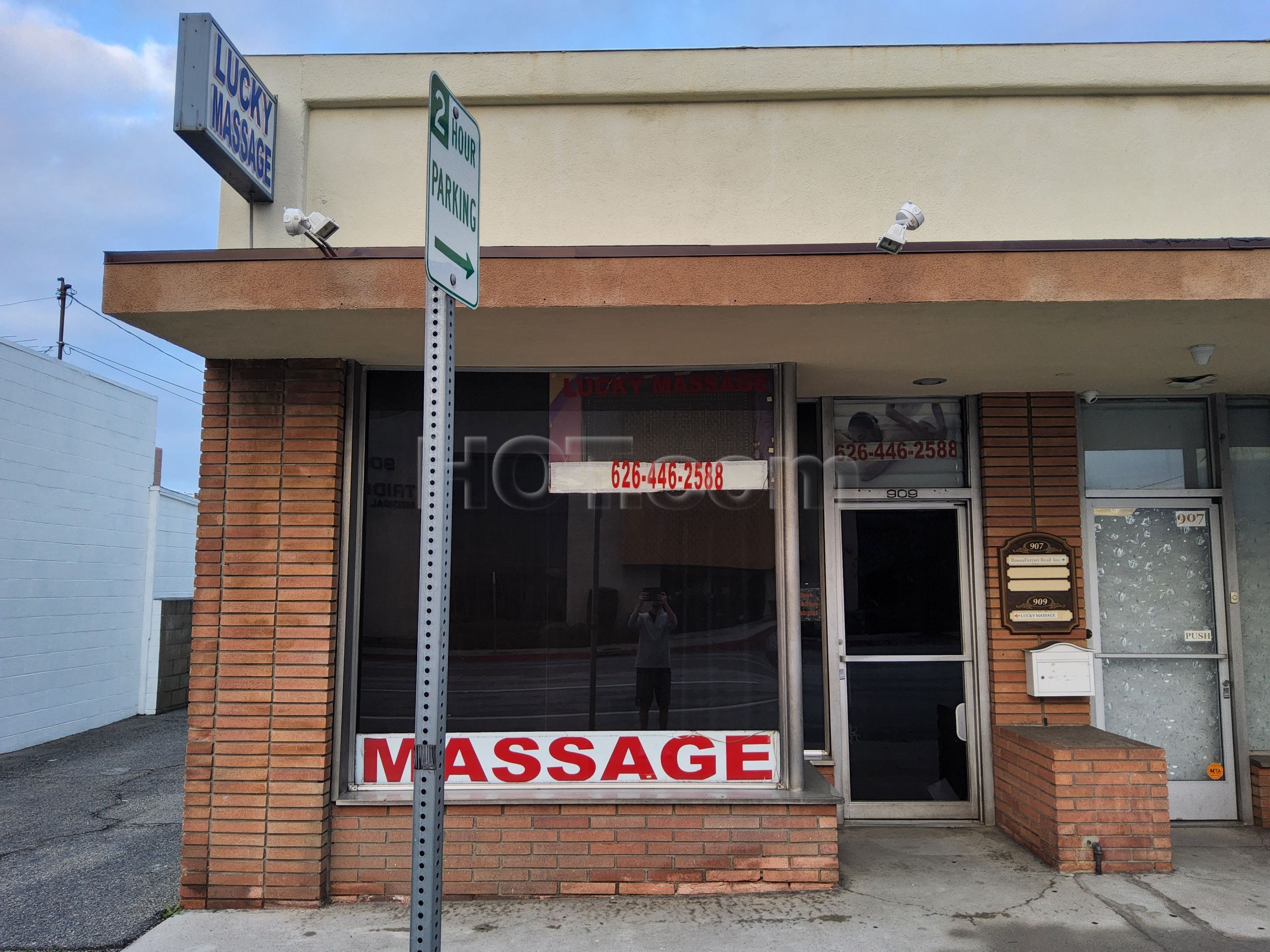 Arcadia, California Lucky Massage