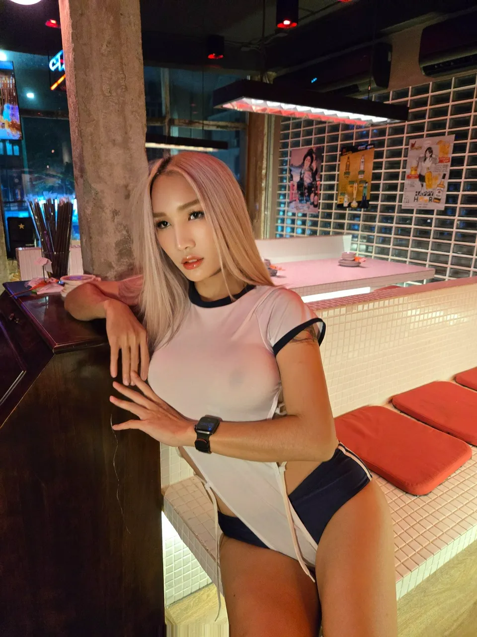 Escorts Osaka, Japan Fuck me please 🇲🇾