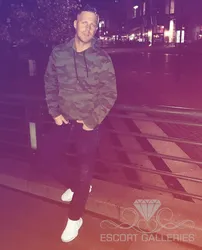 Escorts Dortmund, Germany Jonny