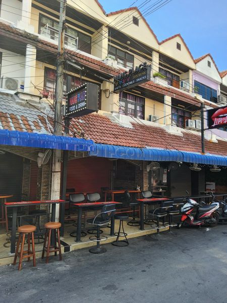 Beer Bar / Go-Go Bar Pattaya, Thailand Nan's Place
