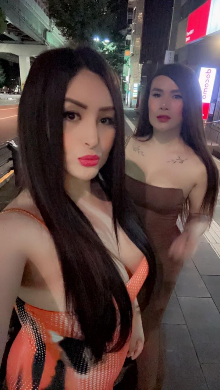 Escorts Makati City, Philippines CAMSHOW SHEMALE DUO