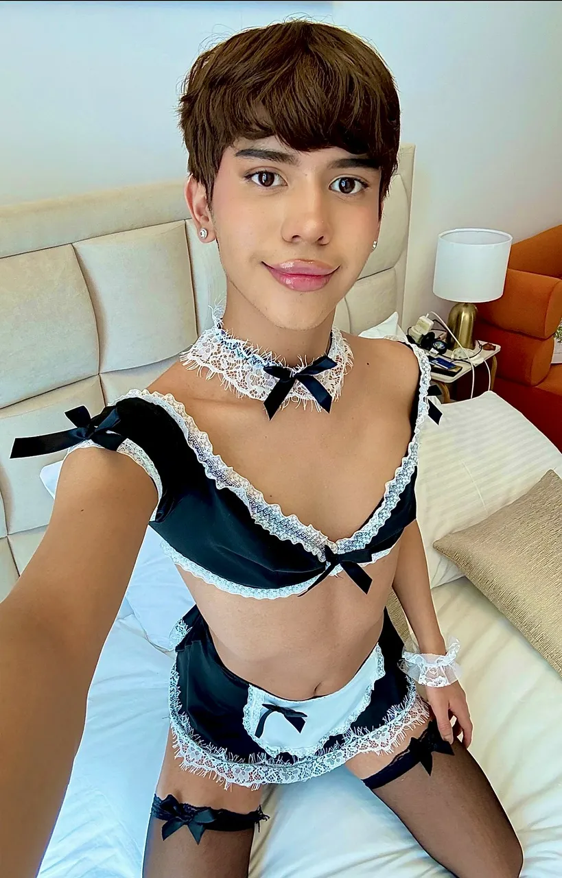 Escorts London, England Femboy